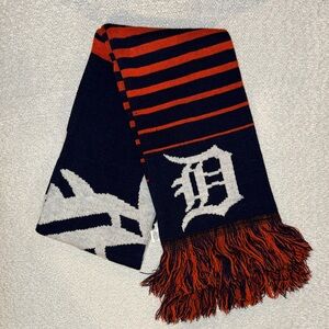 Detroit Tigers Navy and Orange Striped Scarf